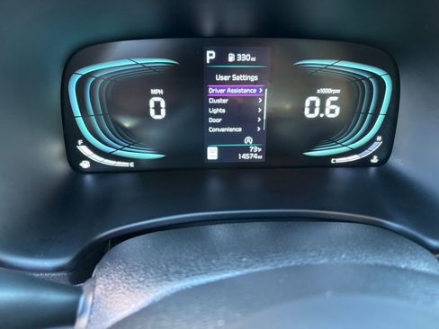 Used 2025 Kia Soul LX w/ LX Technology Package image 35