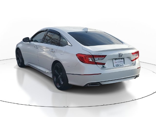 Used 2020 Honda Accord Touring image 3