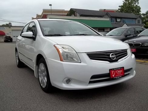 Used 2011 Nissan Sentra 2.0 S FWD image 4