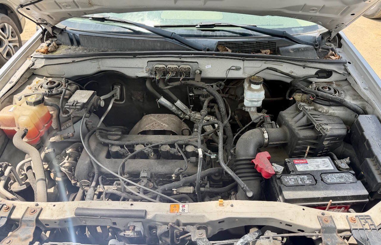 Used 2008 Ford Escape XLS FWD image 13