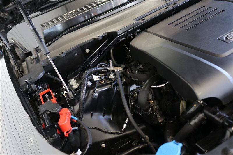 Used 2023 Land Rover Defender 110 S AWD/4WD image 50