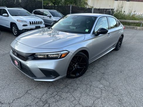 Used 2024 Honda Civic Sport image 1