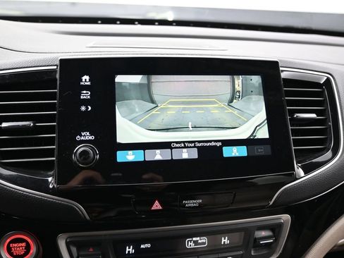 Used 2022 Honda Pilot Touring image 22
