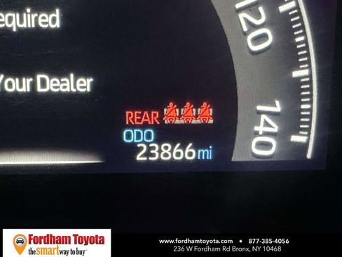 Used 2025 Toyota RAV4 LE image 32