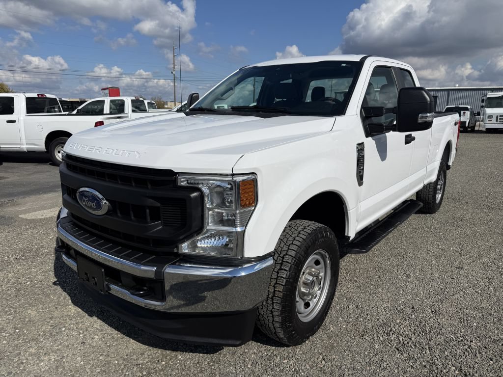 Used 2020 Ford F250 XL w/ Power Equipment Group AWD/4WD image 2