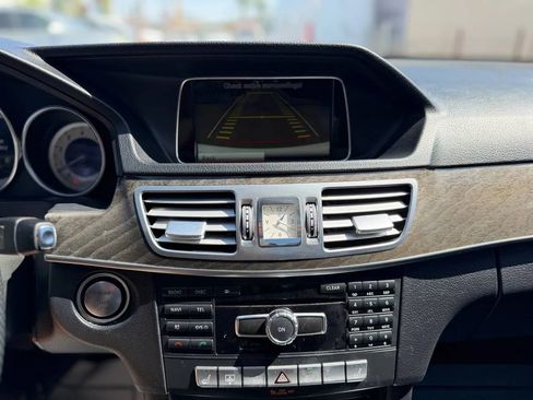 Used 2014 Mercedes-Benz E 350 Sedan image 46
