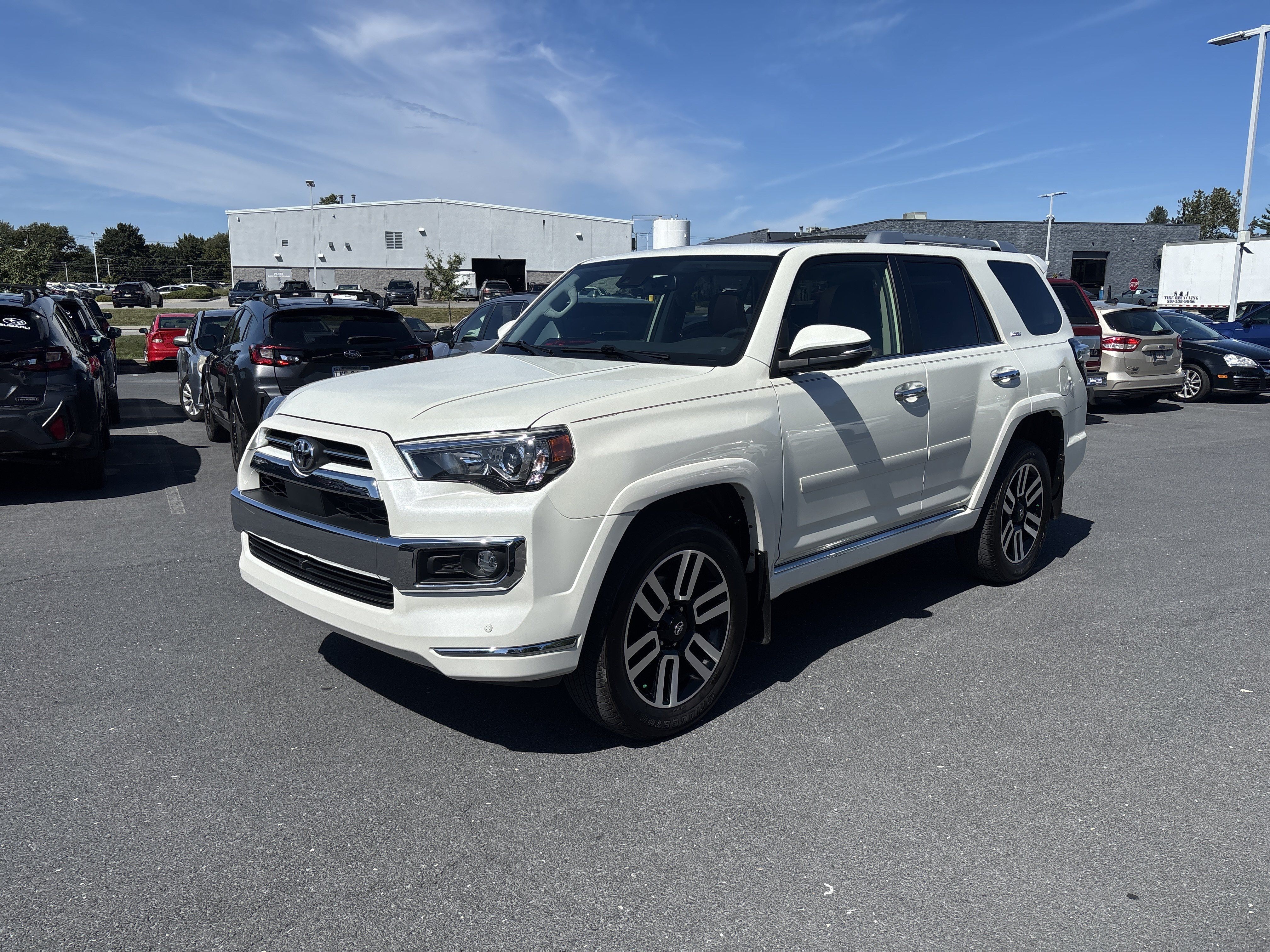 Used 2023 Toyota 4Runner Limited AWD/4WD image 18