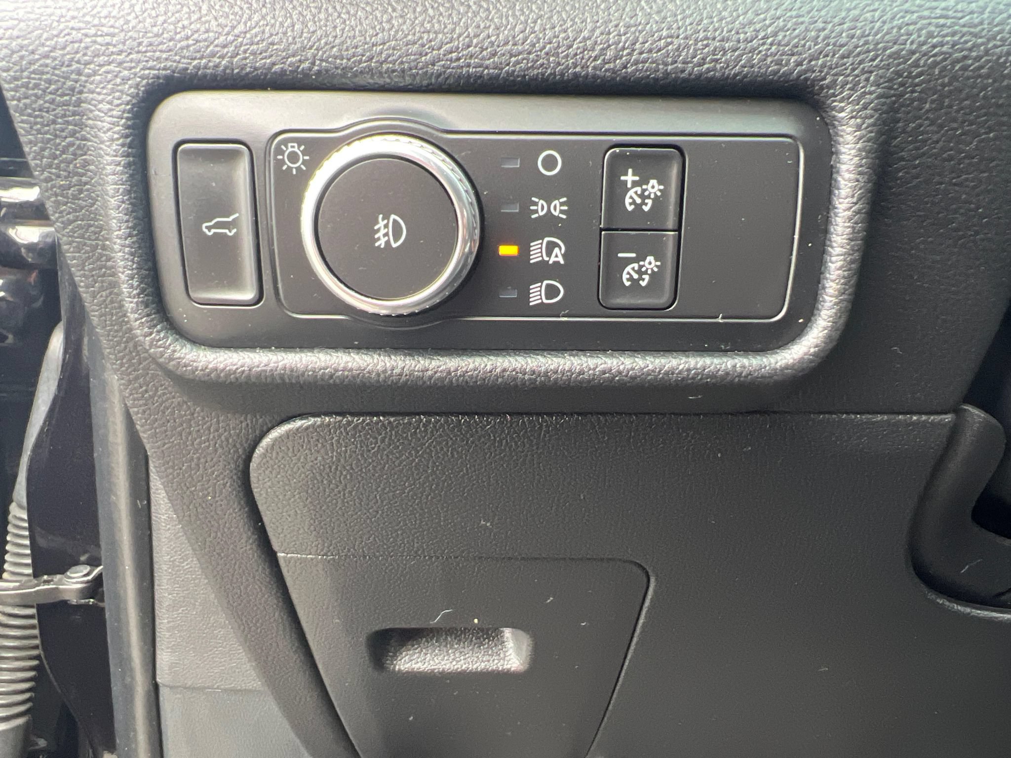 Used 2020 Ford Explorer ST w/ Premium Technology Package AWD/4WD image 20