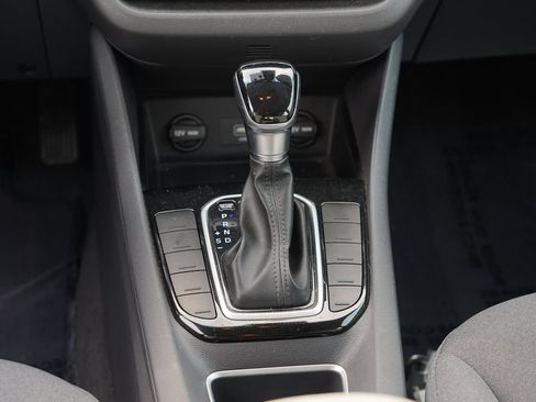 Used 2020 Hyundai Ioniq Blue FWD image 24