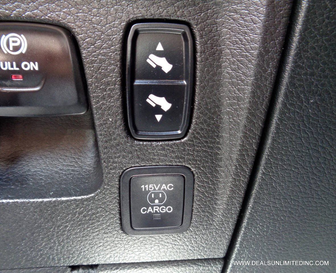 Used 2020 RAM 1500 Big Horn AWD/4WD image 12