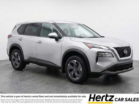 Used 2025 Nissan Rogue SV image 1