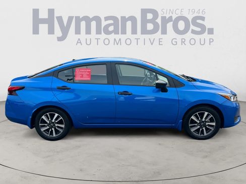 Certified 2024 Nissan Versa S w/ S Plus Package FWD image 4