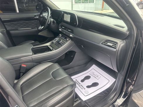 Used 2022 Hyundai Palisade Calligraphy w/ Cargo Package AWD/4WD image 9