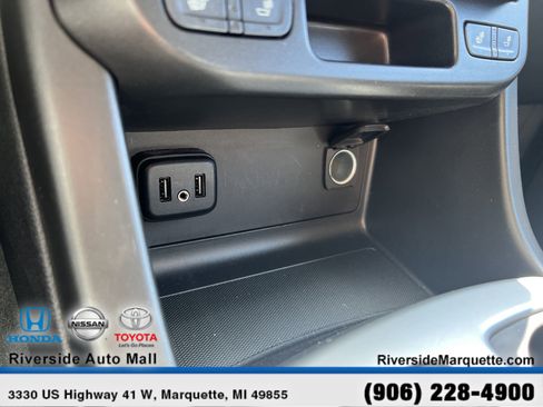 Used 2022 Chevrolet Colorado ZR2 image 18