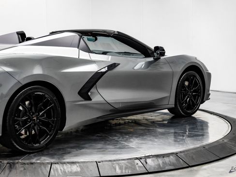 Used 2023 Chevrolet Corvette Stingray Preferred Conv w/ Z51 Performance Package image 22