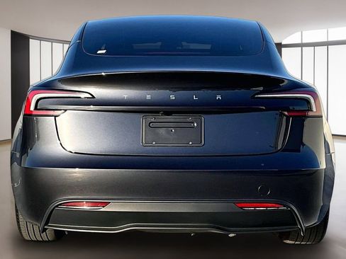 Used 2024 Tesla Model 3 Long Range image 5