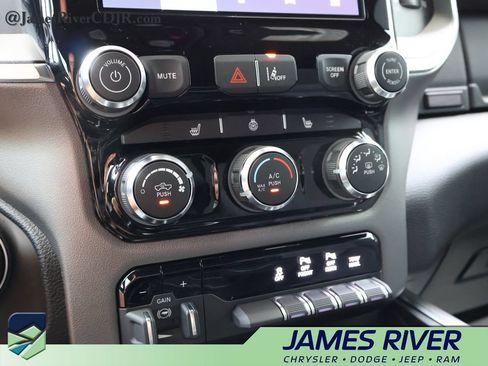 Used 2026 RAM 1500 Big Horn w/ Night Edition AWD/4WD image 34