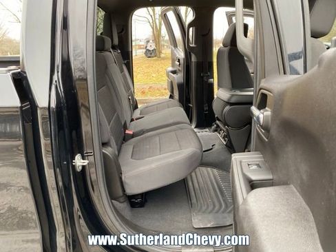 Used 2021 Chevrolet Silverado 1500 LT image 42