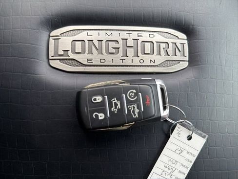 Used 2023 RAM 1500 Limited w/ Off Road Group AWD/4WD image 24