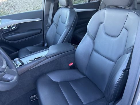 Certified 2023 Volvo XC90 B5 Core w/ Protection Package Premier image 20