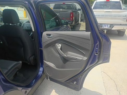 Used 2016 Ford Escape SE FWD image 26