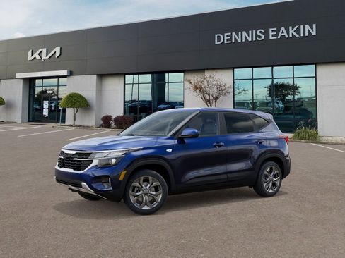 New 2026 Kia Seltos LX image 3