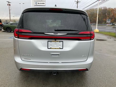 New 2026 Chrysler Pacifica Pinnacle w/ Trailer Tow Group image 4