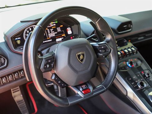 Used 2017 Lamborghini Huracan LP 580-2 image 39