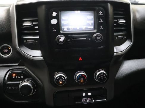 Used 2019 RAM 1500 Big Horn RWD image 23