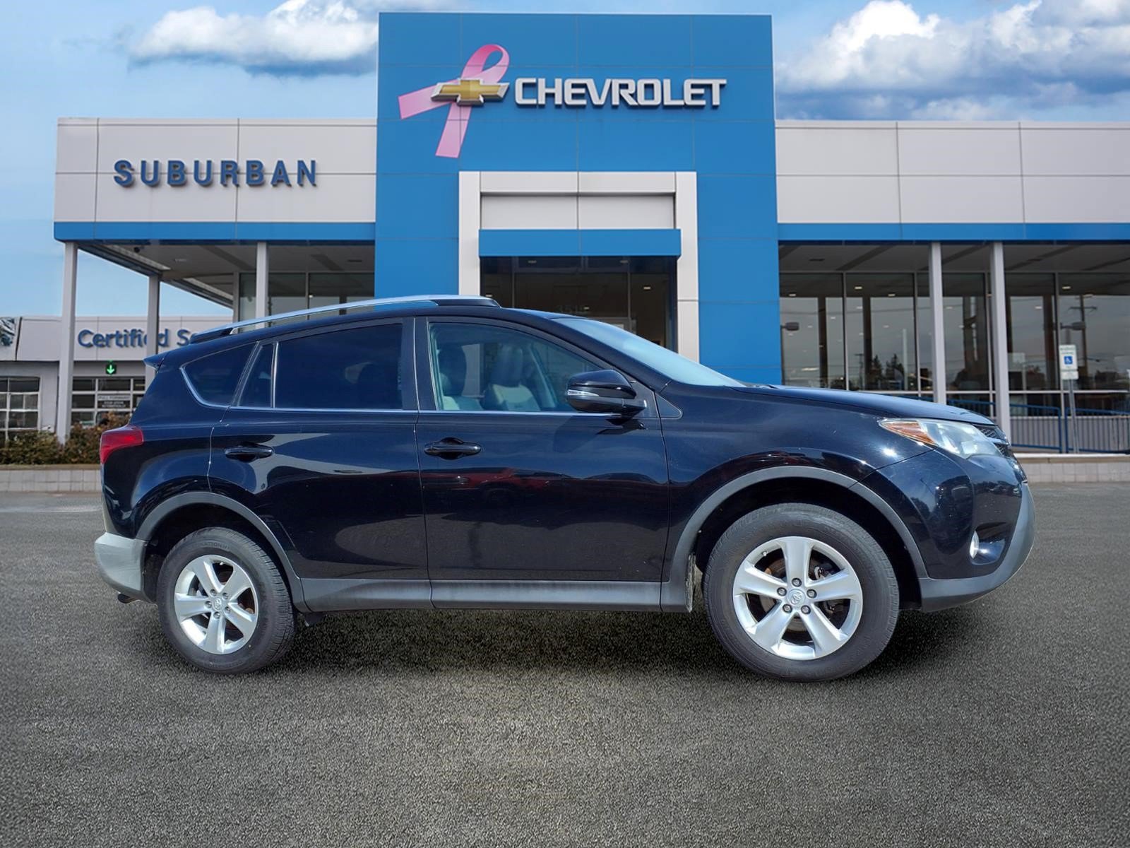 Used 2013 Toyota RAV4 XLE AWD/4WD image 4