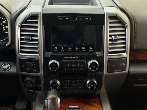 Used 2016 Ford F150 King Ranch w/ Equipment Group 601A Luxury AWD/4WD image 19