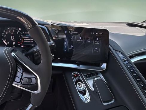 Used 2025 Chevrolet Corvette Z06 image 10