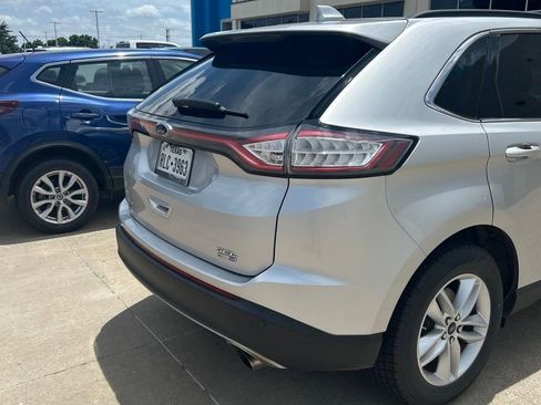 Used 2015 Ford Edge SEL w/ Equipment Group 201A AWD/4WD image 3