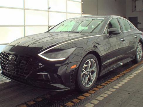 Used 2023 Hyundai Sonata SEL w/ Convenience Package image 1