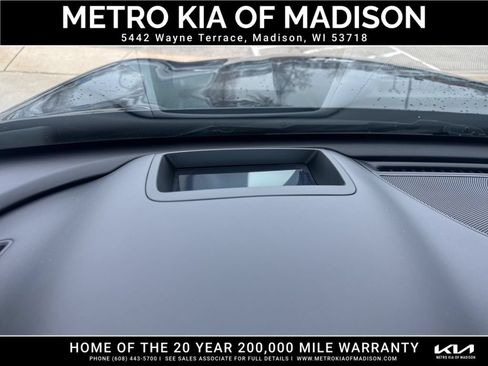 Used 2020 Kia K900 Luxury w/ VIP Package AWD/4WD image 19