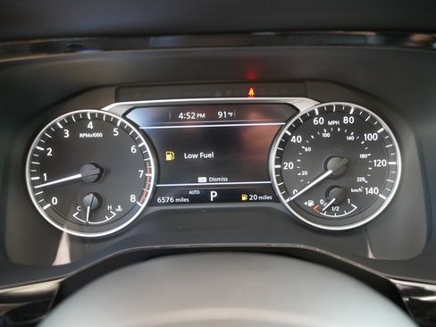 Certified 2025 Nissan Pathfinder SV w/ SV Premium Package AWD/4WD image 21