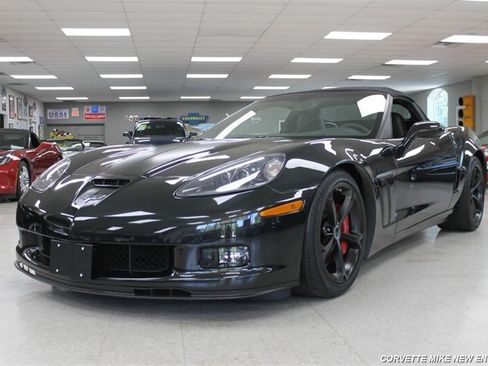 Used 2012 Chevrolet Corvette Grand Sport w/ 3LT Preferred Equipment Group RWD image 8