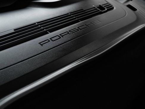 Certified 2017 Porsche 911 Turbo AWD/4WD image 39