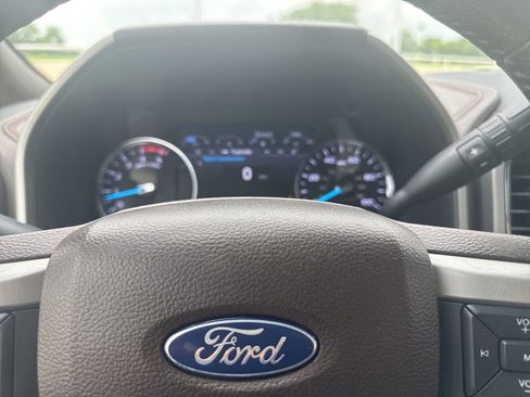 Used 2022 Ford F350 King Ranch w/ King Ranch Ultimate Package AWD/4WD image 11