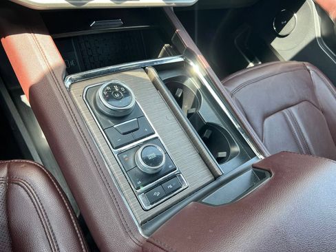 Used 2024 Ford Expedition Max Limited AWD/4WD image 23