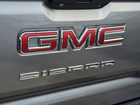 Used 2020 GMC Sierra 1500 Elevation w/ Elevation Value Package AWD/4WD image 5