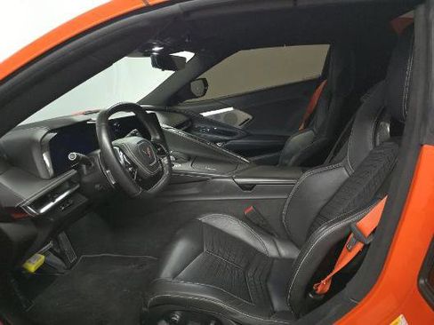 Used 2020 Chevrolet Corvette Stingray Premium Conv w/ 3LT Preferred Equipment Group image 6