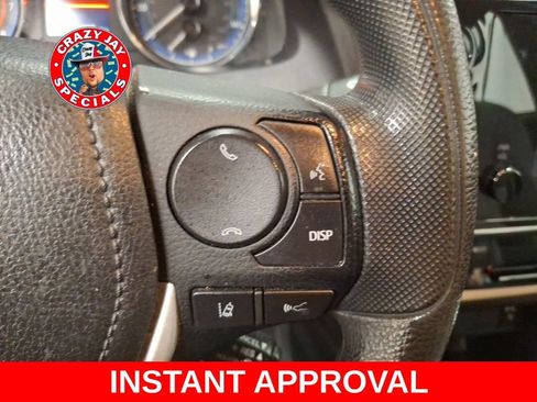 Used 2018 Toyota Corolla LE FWD image 21
