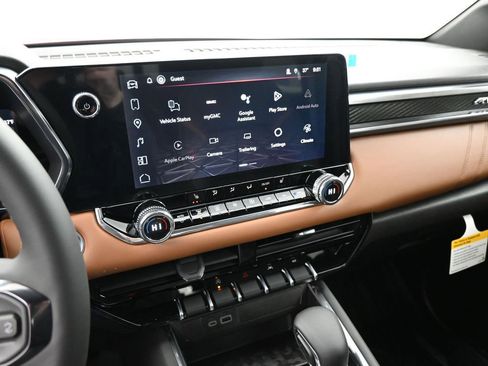 New 2026 GMC Canyon AT4 image 13