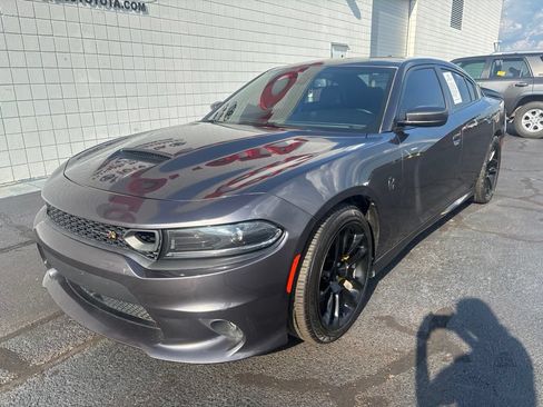 Used 2022 Dodge Charger Scat Pack w/ Plus Group RWD image 1