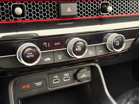 Used 2022 Honda Civic Si image 25