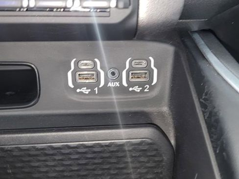 Used 2021 RAM 1500 Big Horn AWD/4WD image 25