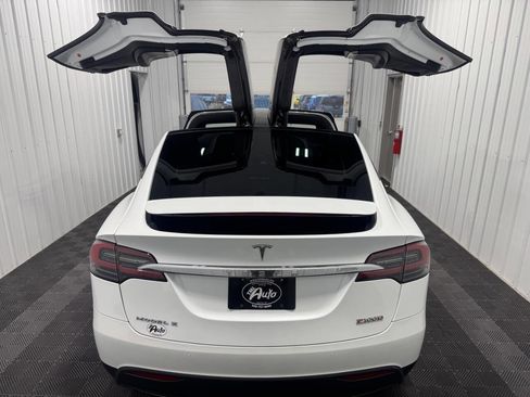 Used 2017 Tesla Model X P100D image 12