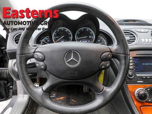 Used 2005 Mercedes-Benz SL 500 image 10