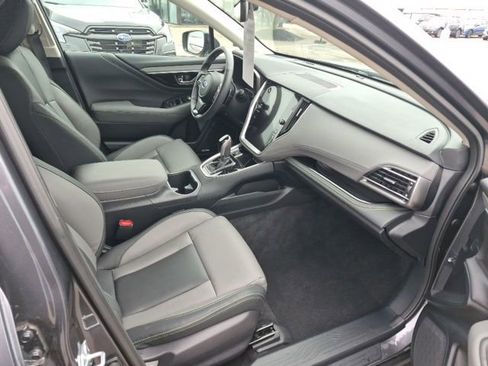 Certified 2025 Subaru Outback Onyx Edition AWD/4WD image 14